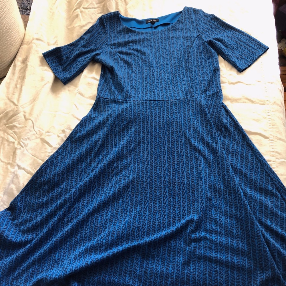 Women's Lands End Large 12 Dress Blue Black